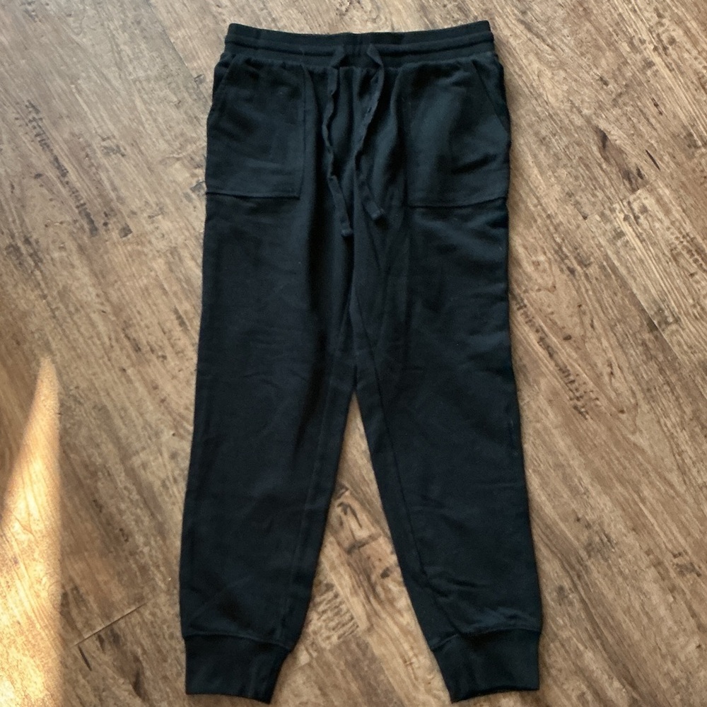 Womenβs Black Jogger Pants Gap